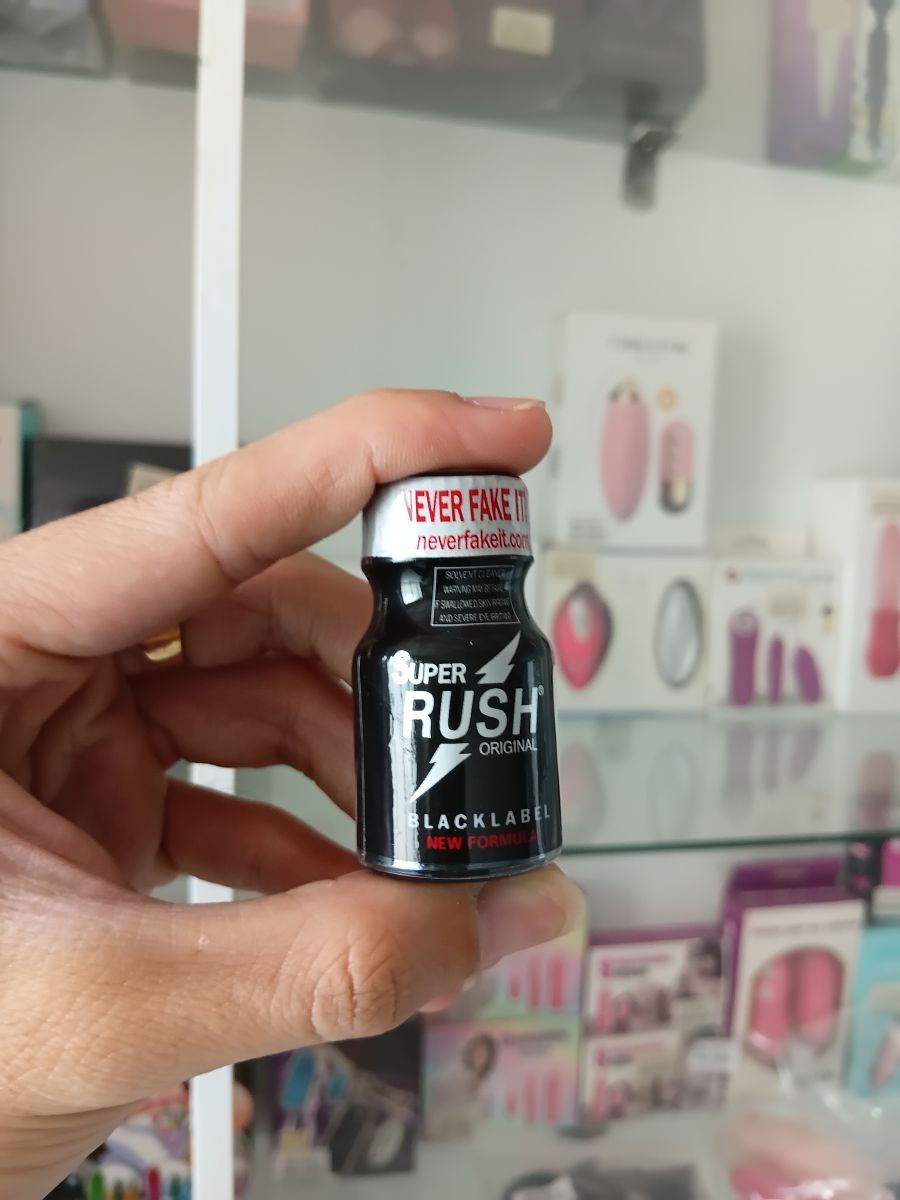 Poppers Super Rush Original Black Label 10ml Chính Hãng Tại Bao Cao Su Bạc Liêu – Chai Hít Tăng Khoái Cảm Dành Cho Top